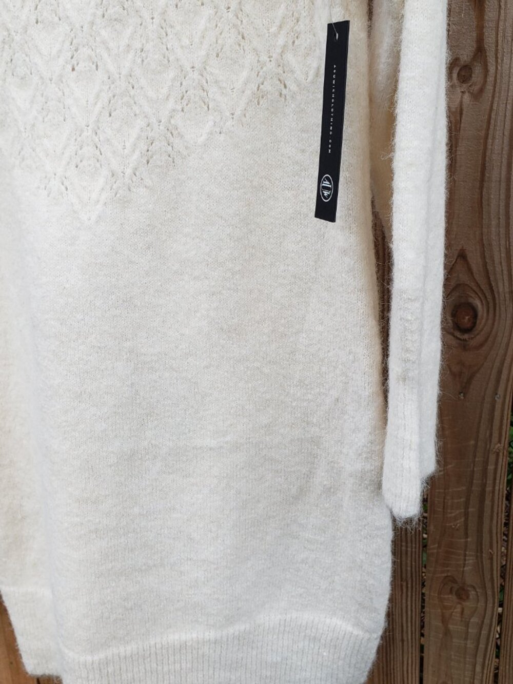 BNWT As U Wish Ivory Cream/White Sweater soft cozy (M) - Picture 5 of 7